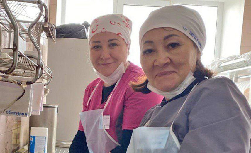 Волонтёрлар – хәрби госпитальдә