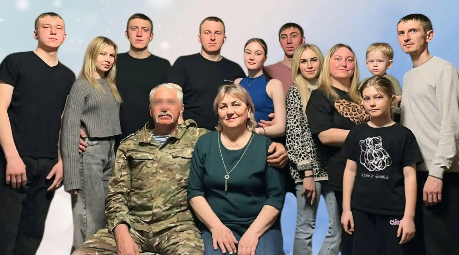 Атадан күргән ук юныр...