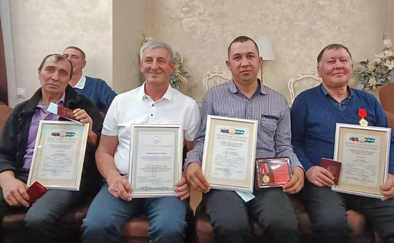 Хезмәт ияләре бәйрәме