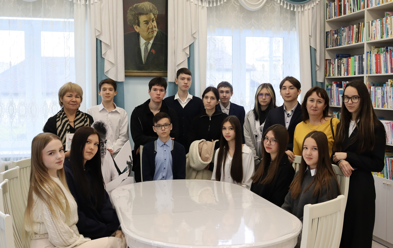 Исеме мәңгелек җыр кебек!